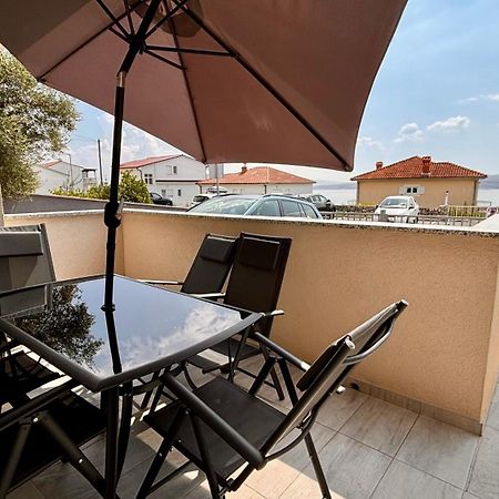Villa Veronique Dramalj Exteriör bild