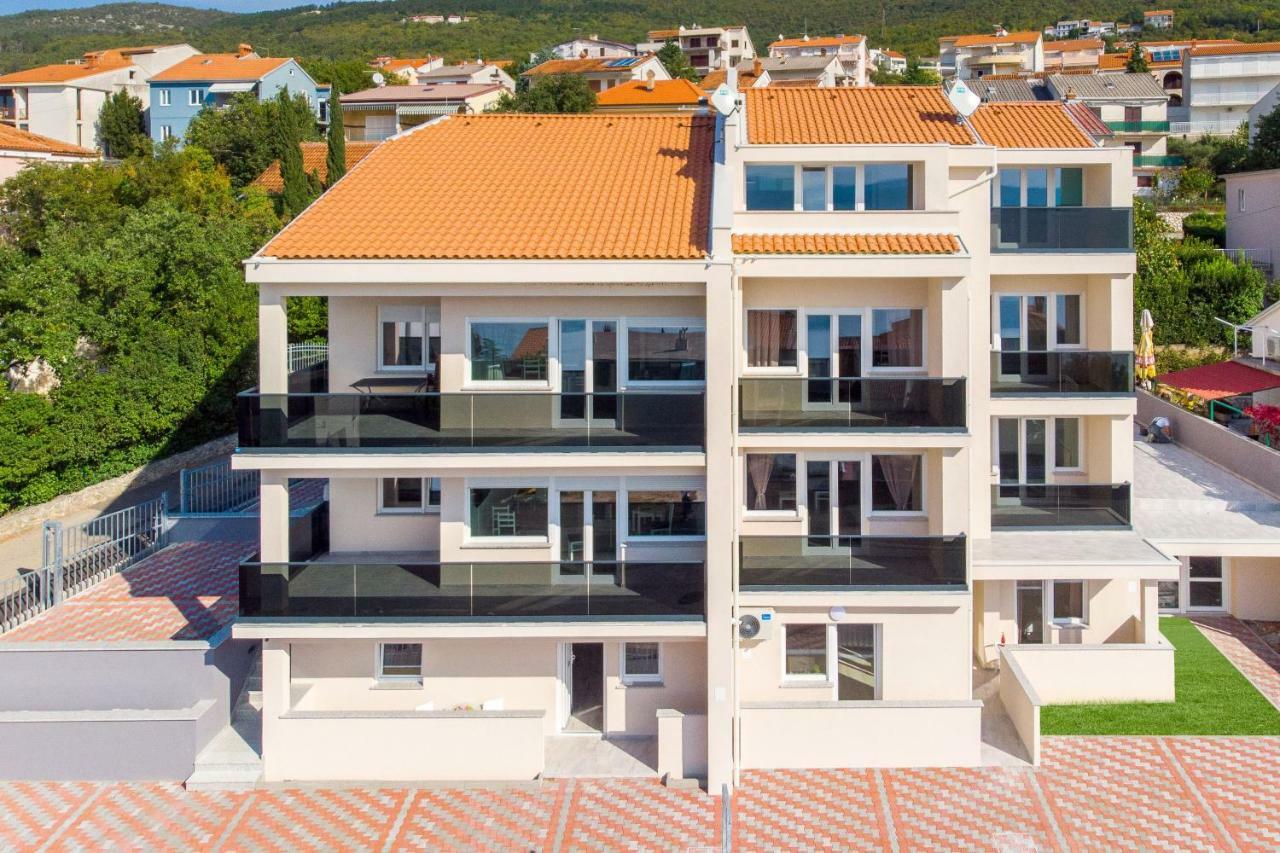 Villa Veronique Dramalj Exteriör bild