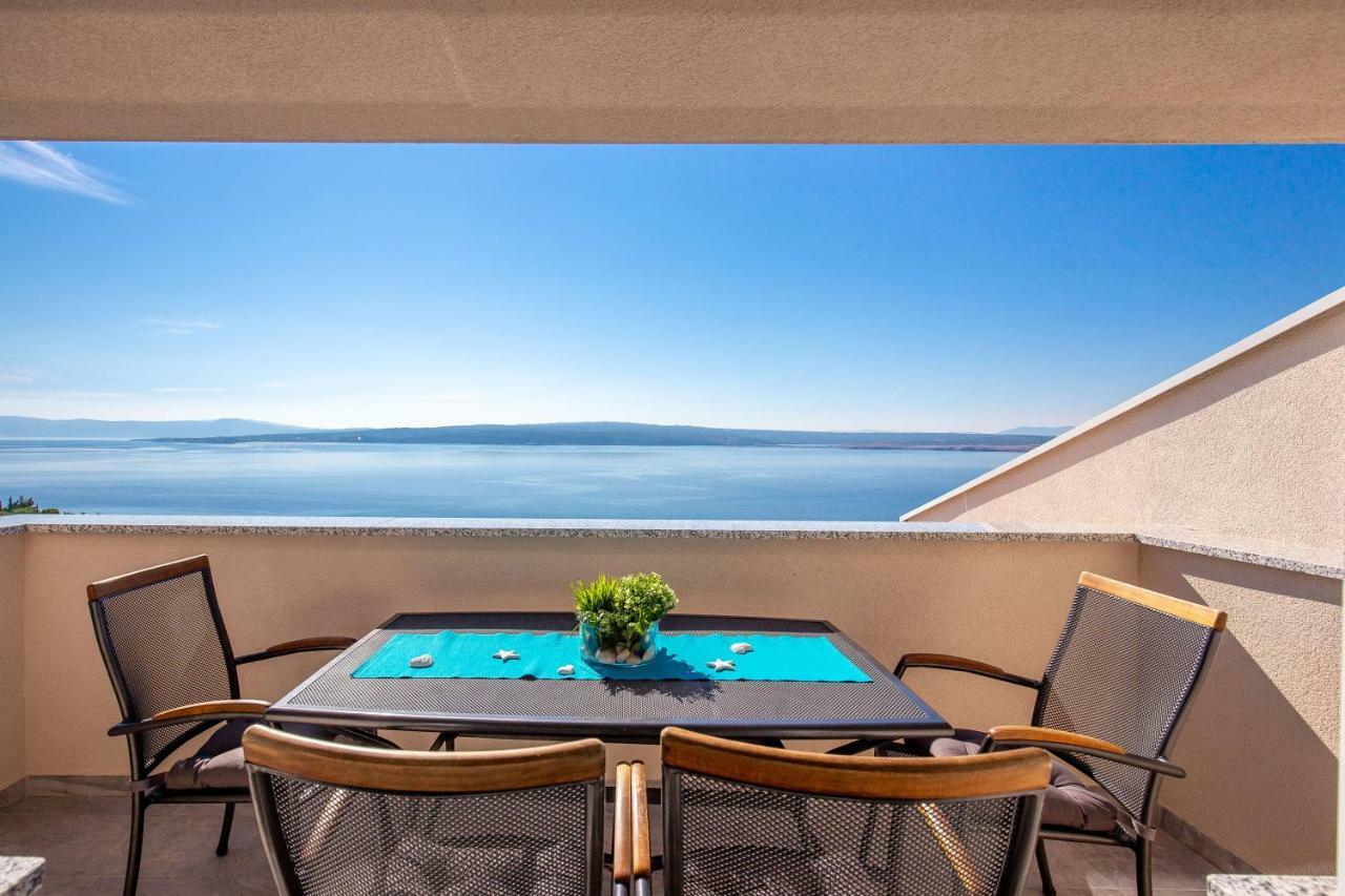 Villa Veronique Dramalj Exteriör bild