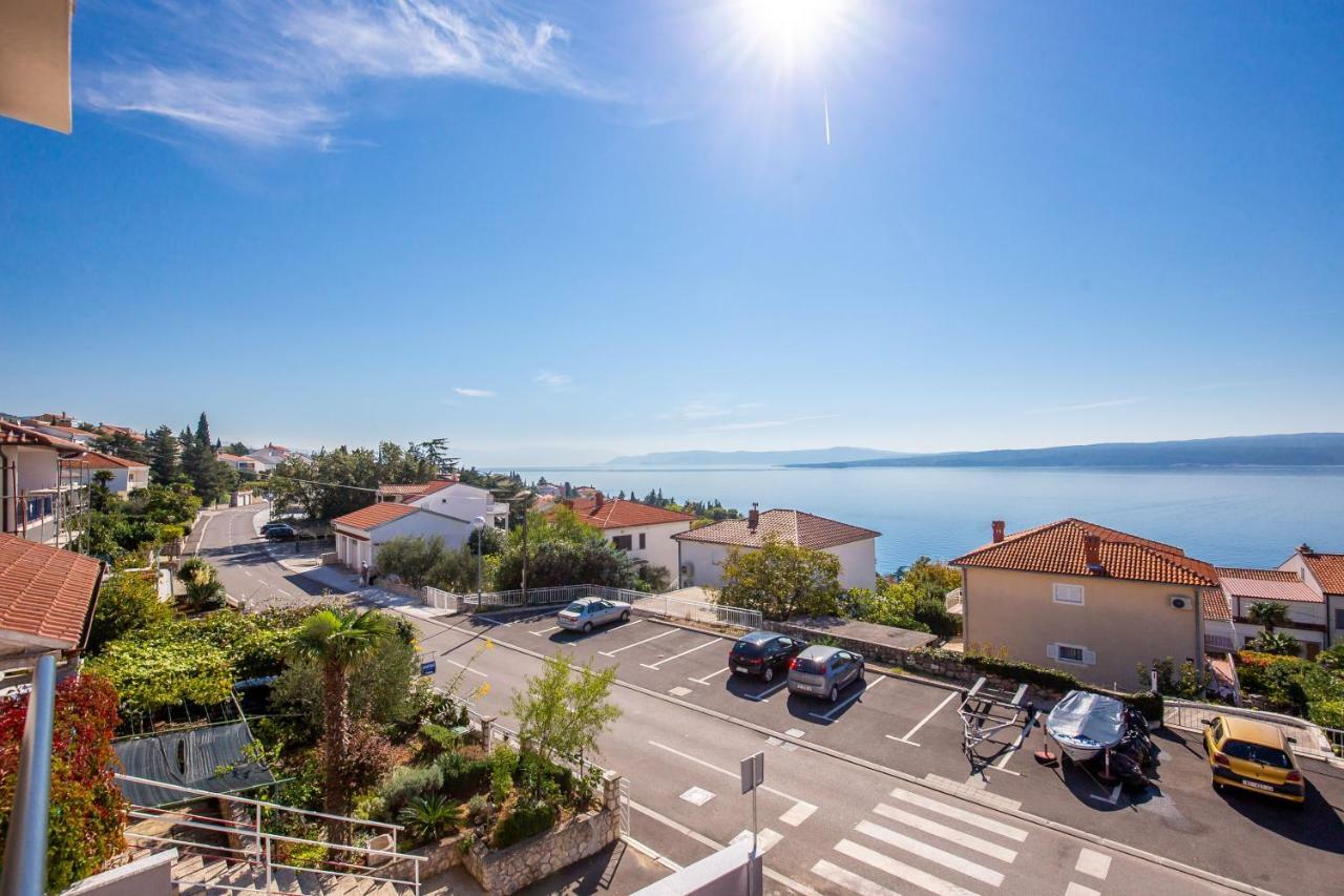 Villa Veronique Dramalj Exteriör bild