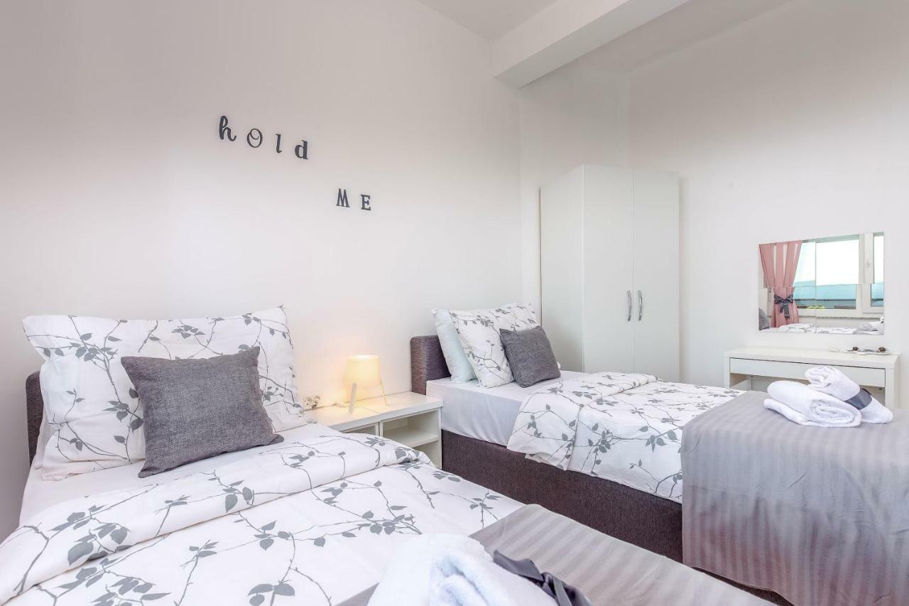Villa Veronique Dramalj Exteriör bild