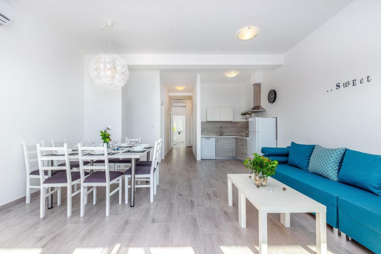 Villa Veronique Dramalj Exteriör bild