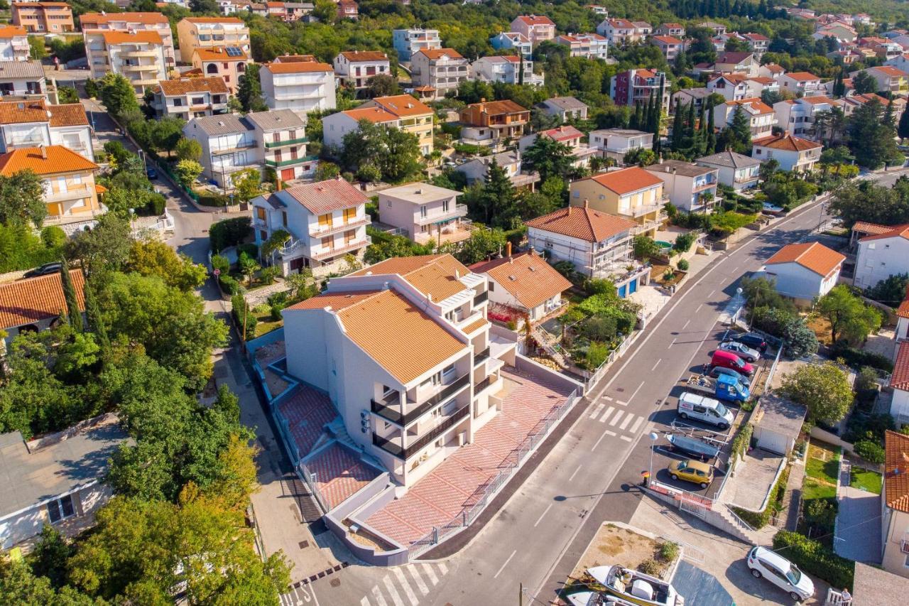 Villa Veronique Dramalj Exteriör bild