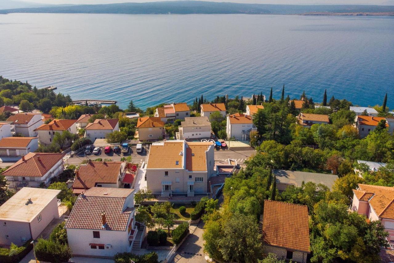 Villa Veronique Dramalj Exteriör bild